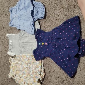 Carters rompers size 6mths